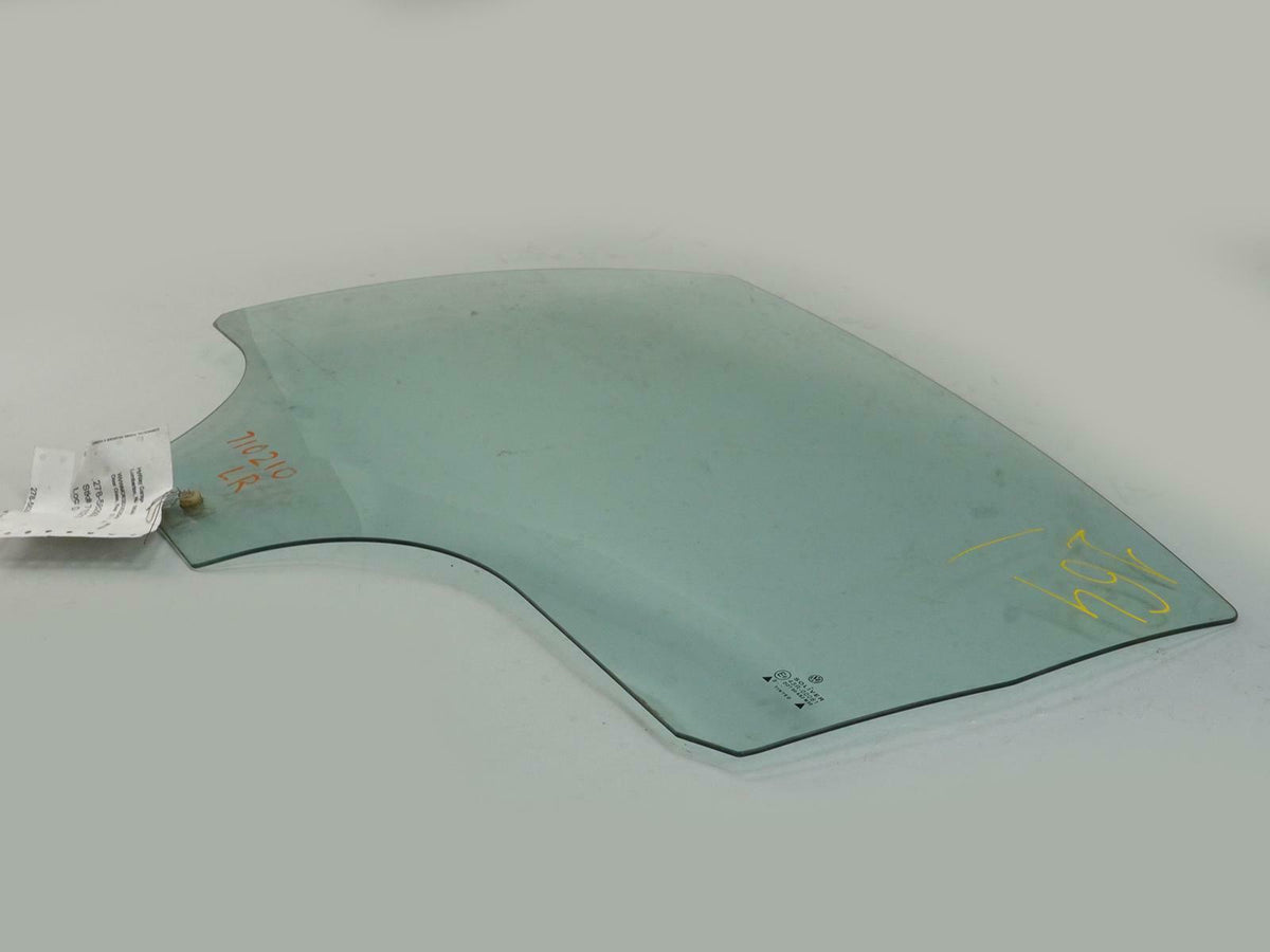 1998 - 2005 Volkswagen Passat Sedan Door Window Glass Rear Left 3B5845025 OEM