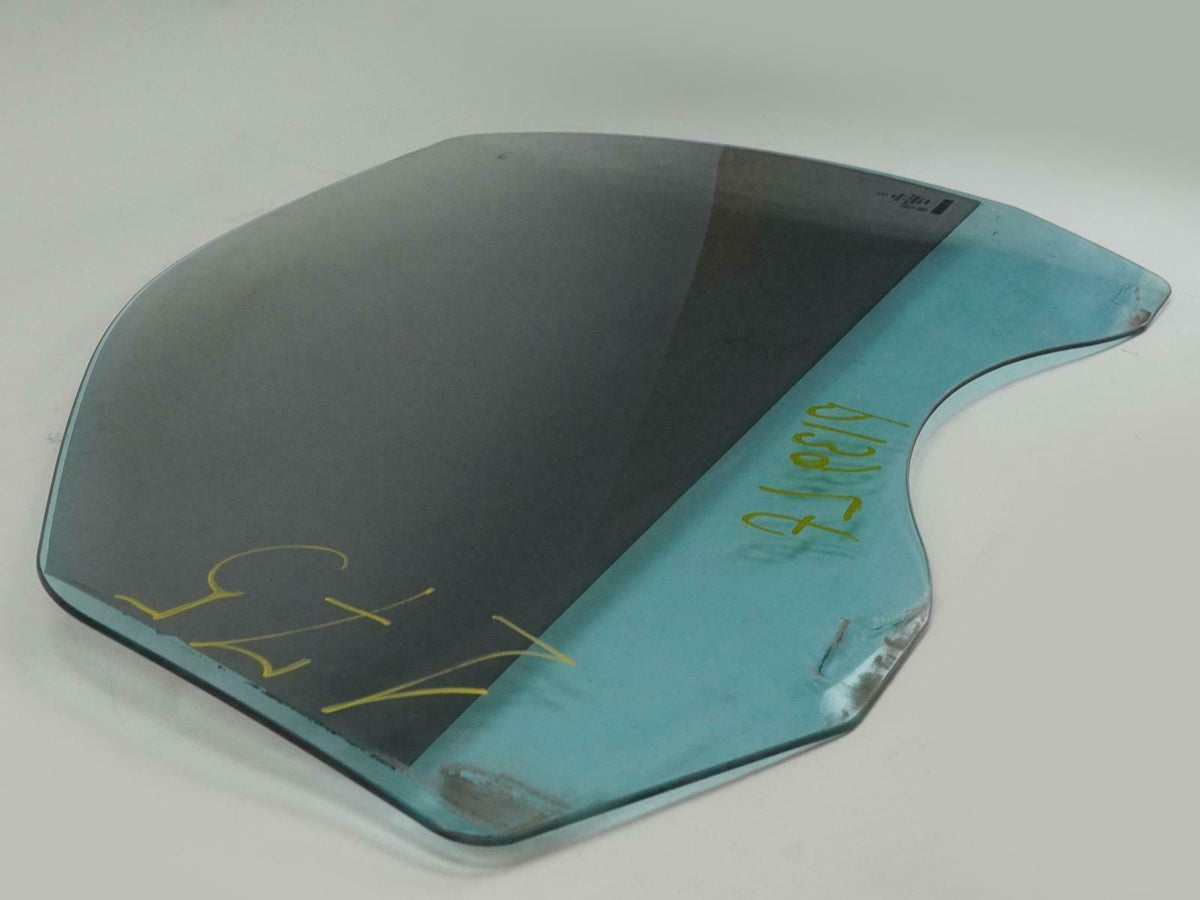 03-09 Mercedes E320 E500 E55 E350 W211 Door Window Glass Front LH 2117250310 OEM