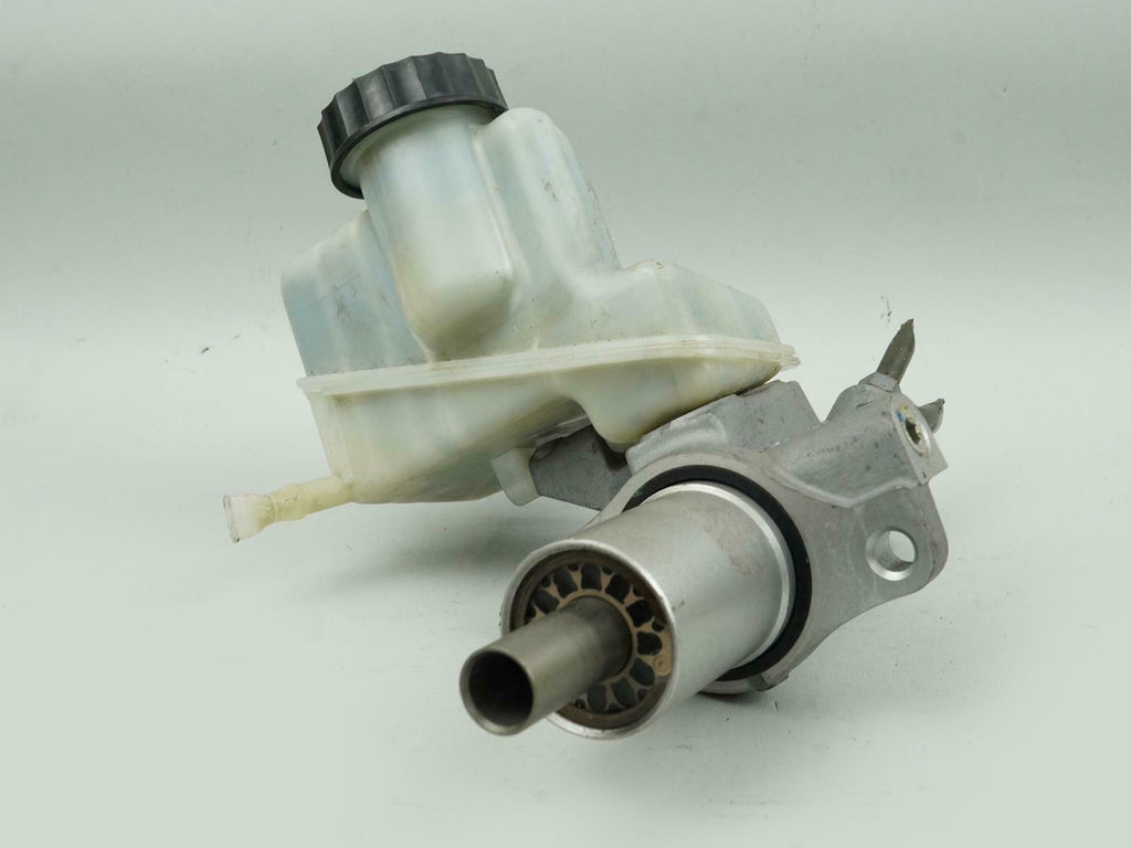  2008 - 2013 Mercedes Benz C Class W204 Brake Cylinder Master W Reservoir OEM, buy