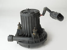 Load image into Gallery viewer, 2002 - 2006 BMW 3 SERIES E46 325 AIR SMOG EMISSION INJECTION PUMP 750621004 OEM, buy