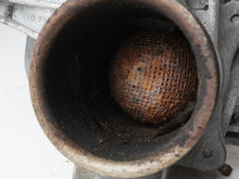 Load image into Gallery viewer, 1994 - 1997 Mercedes Benz C Class W202 Engine Body ThroTTle Valve Assembly OEM, cheap