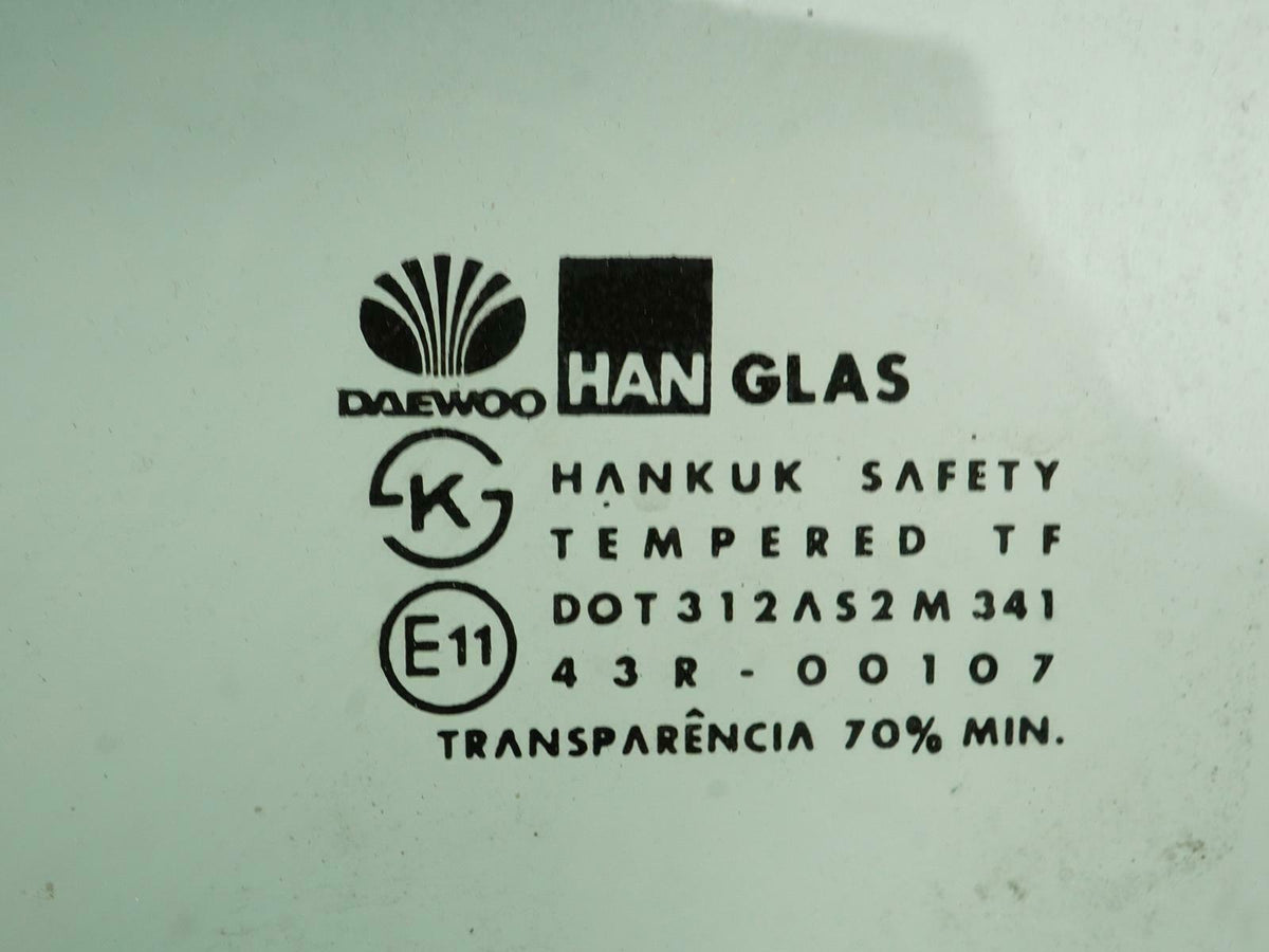 1999 - 2002 Daewoo Leganza Sedan 4dr Door Glass Window Rear Driver 9620533 OEM