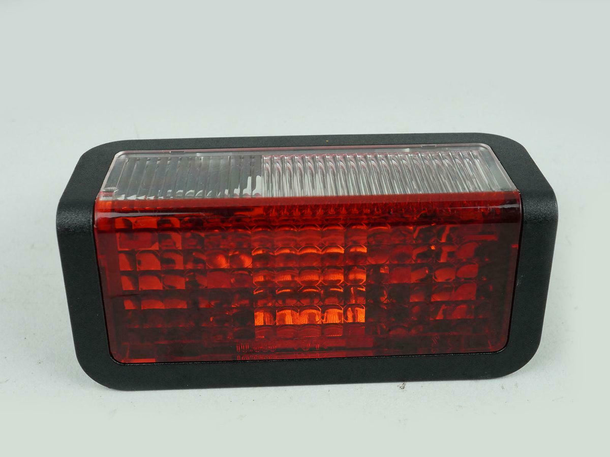 2009 - 2015 Bmw 7 Series F01 Light Lamp Courtresy Trunk Lid 9185401A104 OEM