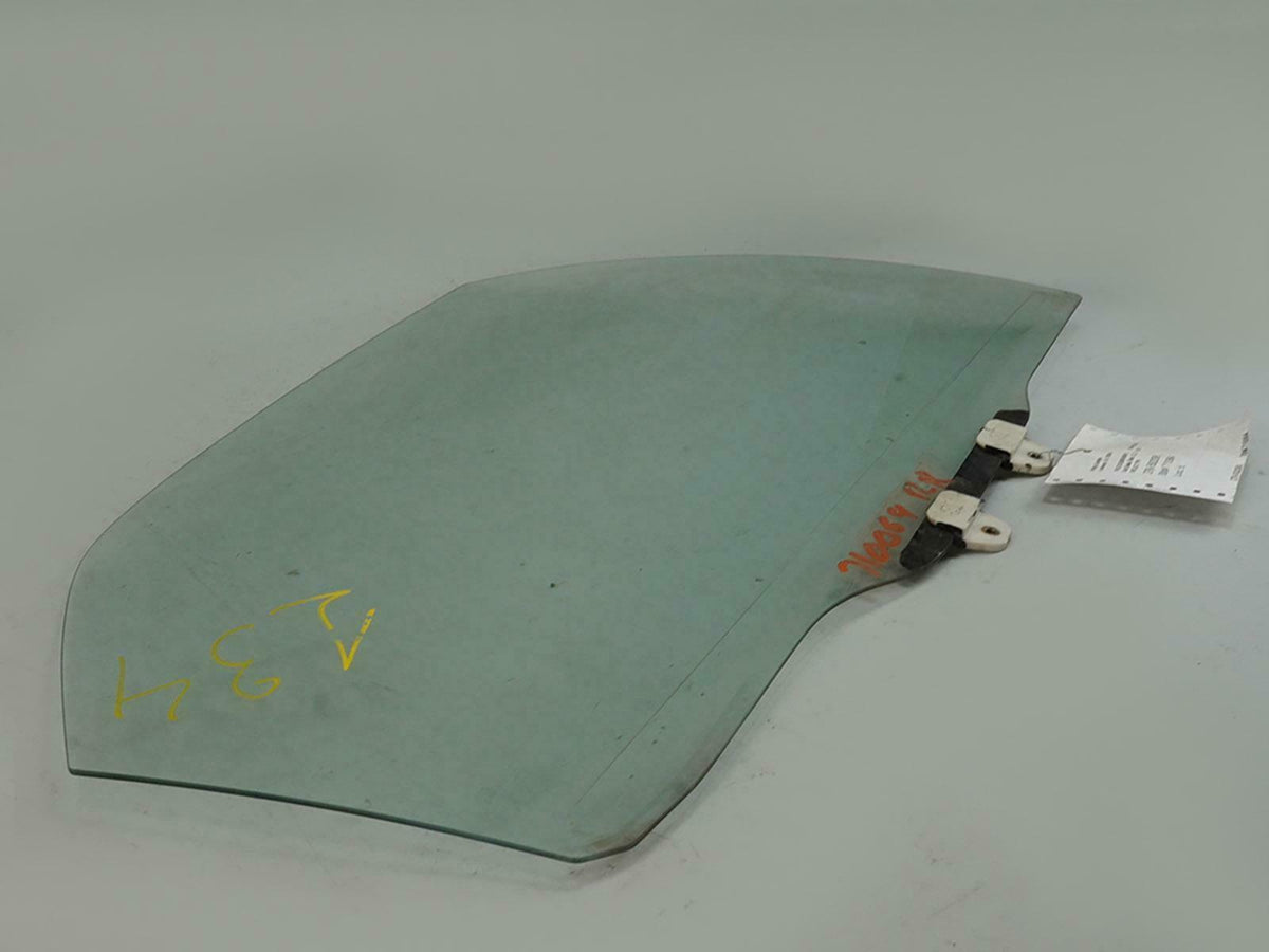 1994 - 1997 Honda Accord Sedan Door Glass Window Rear Passenger 73411SV4V50 OEM