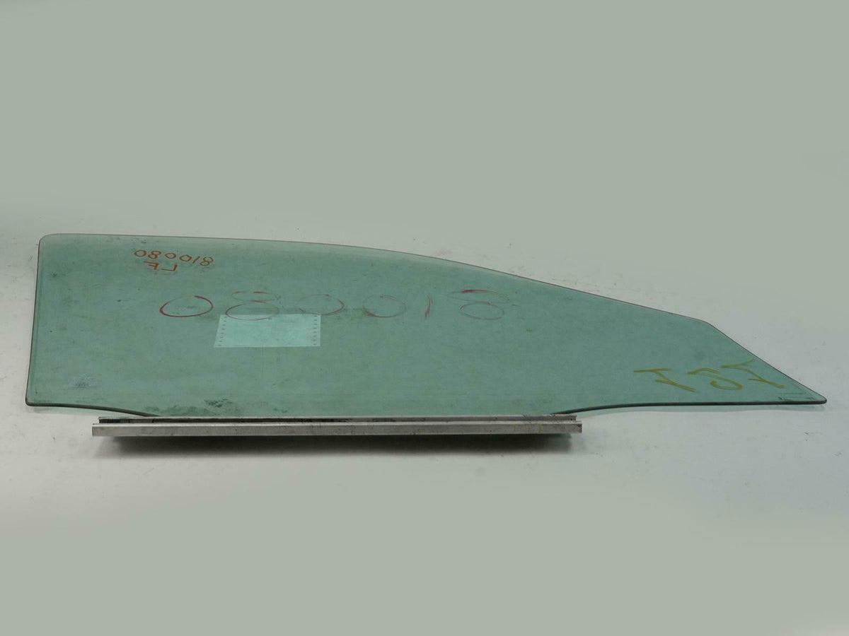 98-05 Mercedes ML320 ML430 W163 Door Window Glass Front Right 1637200118 OEM