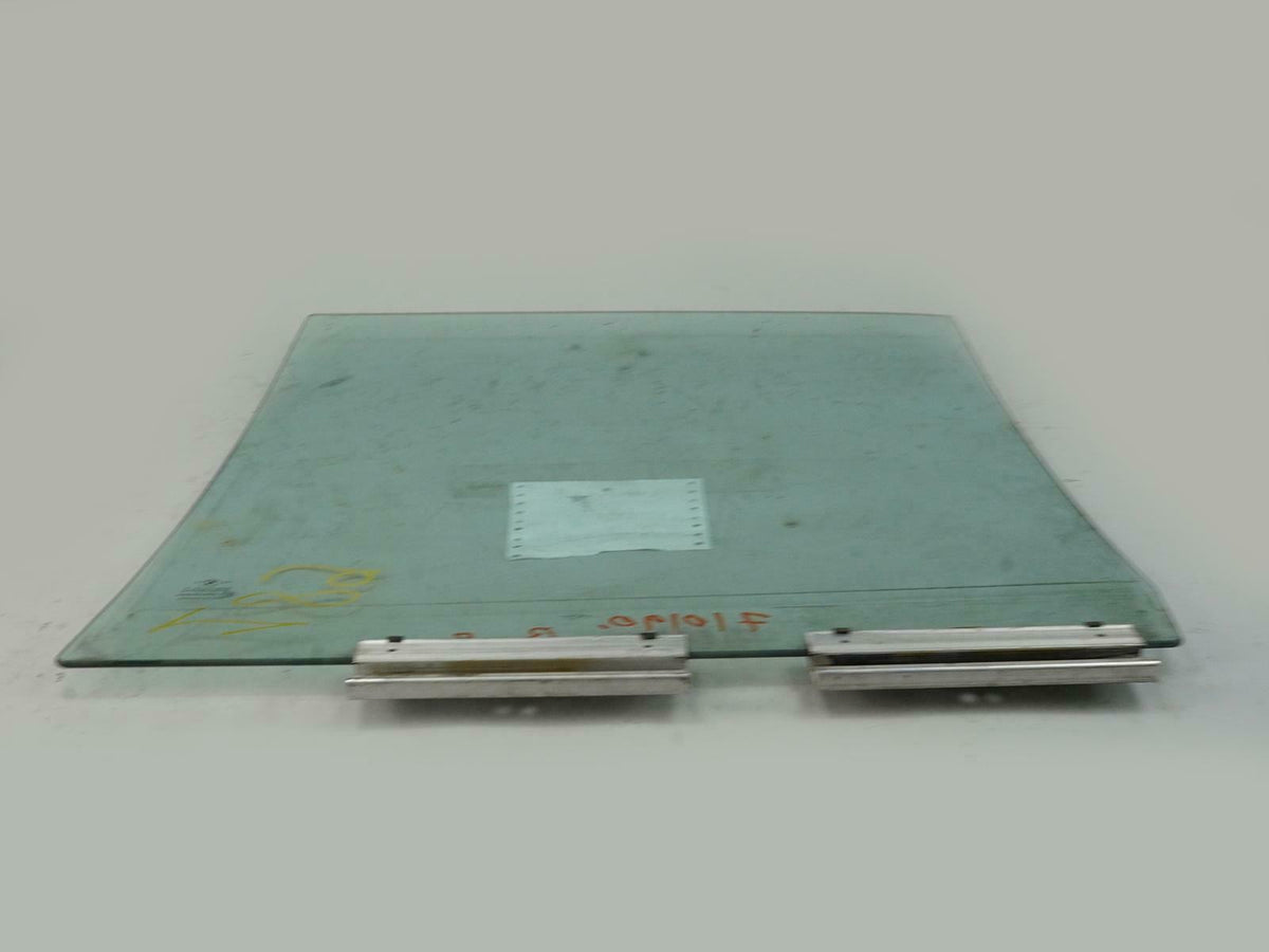 89-95 BMW 525 530 535 540 M5 E34 Door Glass Window Rear Right 51348107673 OEM