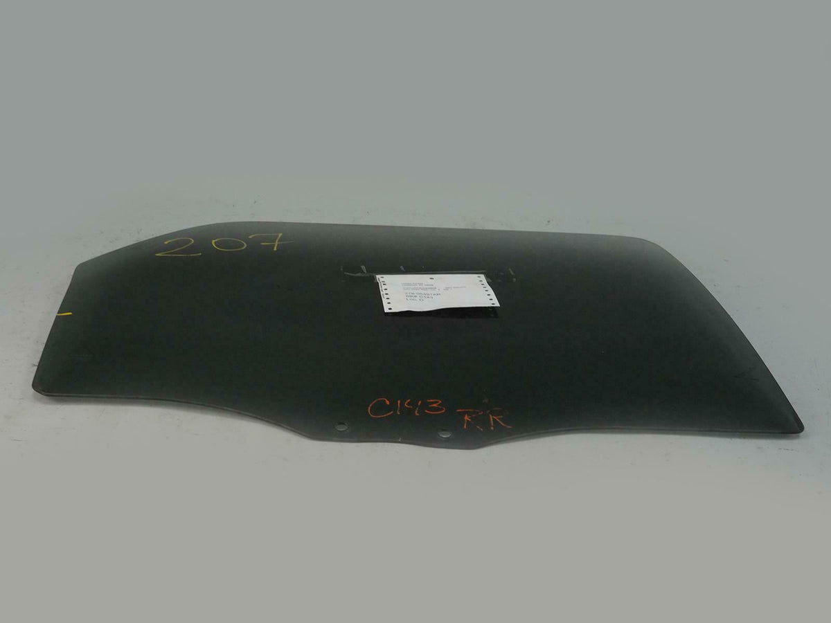 2001 - 2007 Ford Escape 4dr Door Glass Window Rear Passenger YL8Z7825712BA OEM