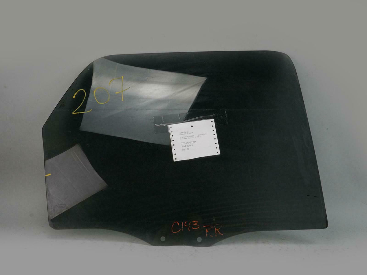 2001 - 2007 Ford Escape 4dr Door Glass Window Rear Passenger YL8Z7825712BA OEM