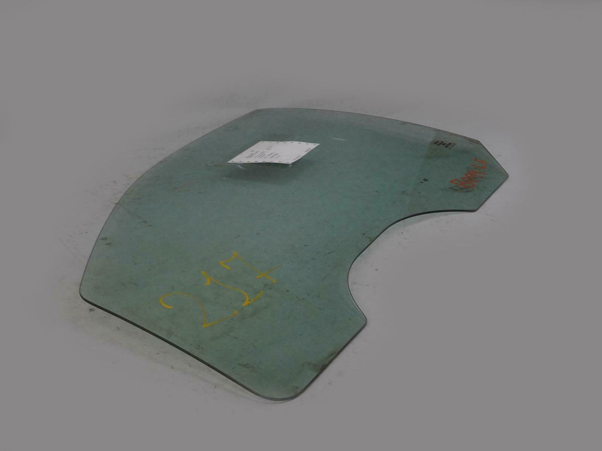2000 - 2007 Ford Focus 4dr Door Glass Window Front Driver YS4Z5421411AA OEM