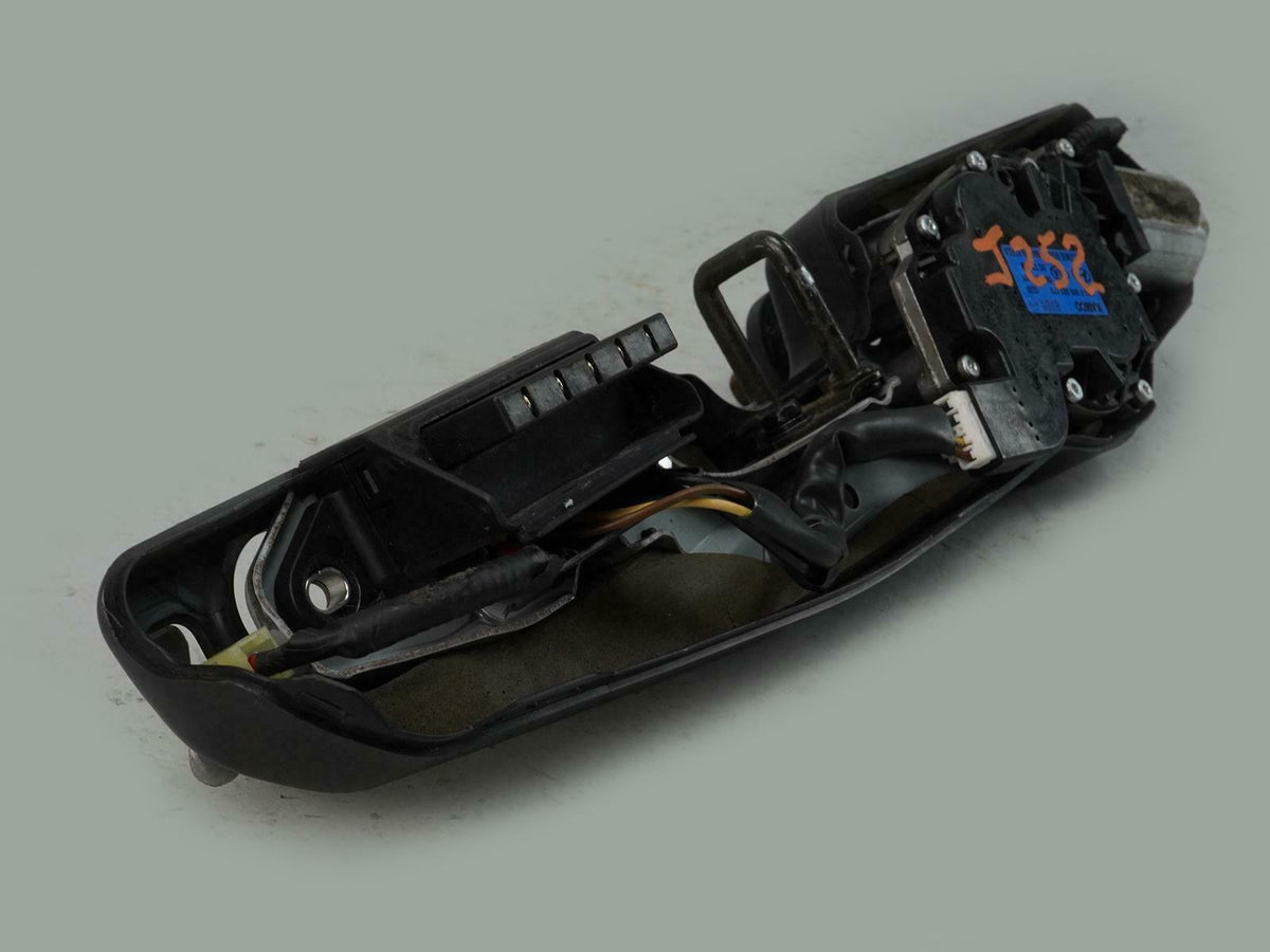 2005 - 2009 Hyundai Tucson Linkage Wiper Arm W Motor Windscreen Unit Rear