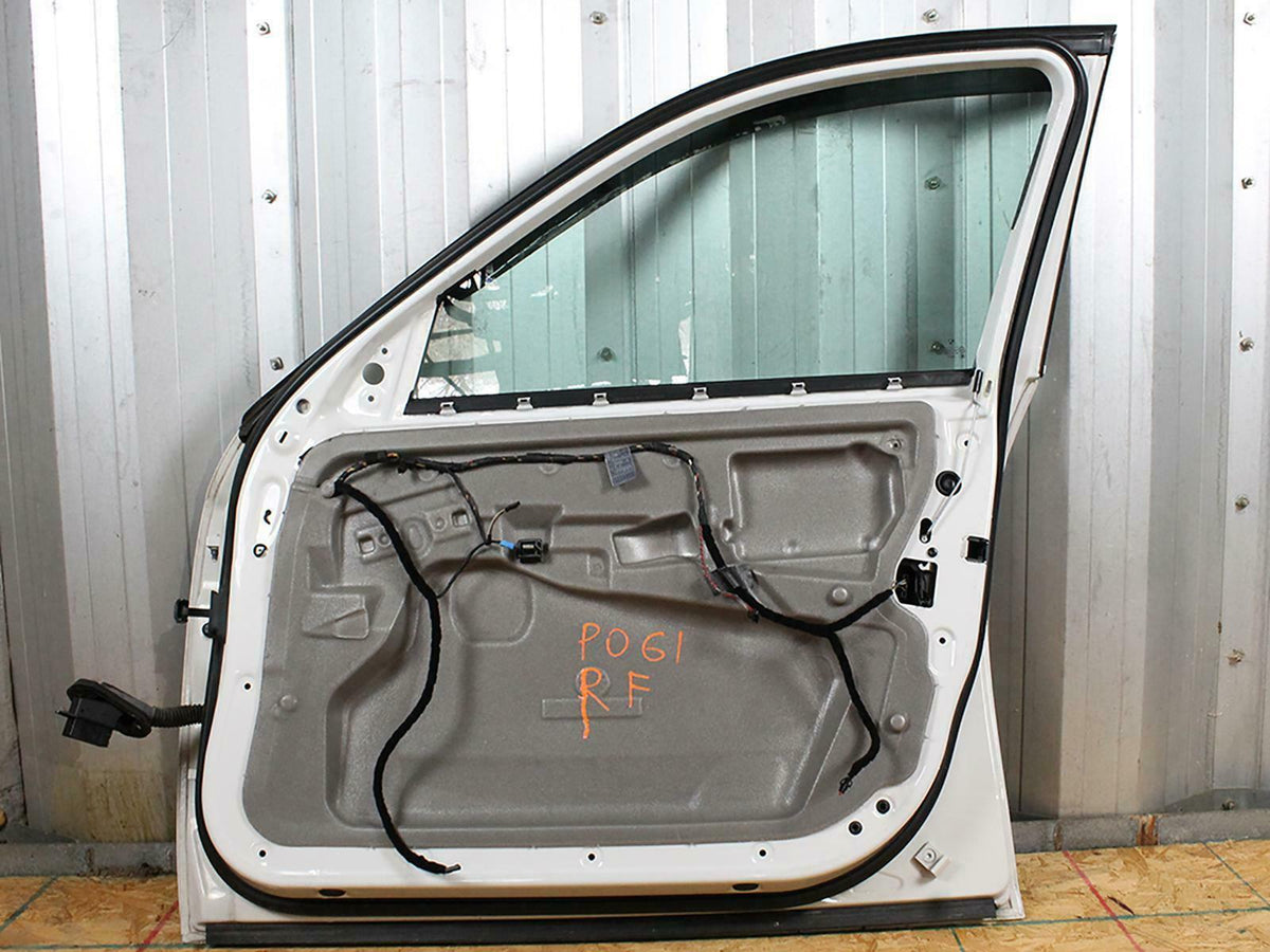 2004 - 2010 Bmw 5 Series E60 Door Shell W Glass Passenger Right Side Rh Front