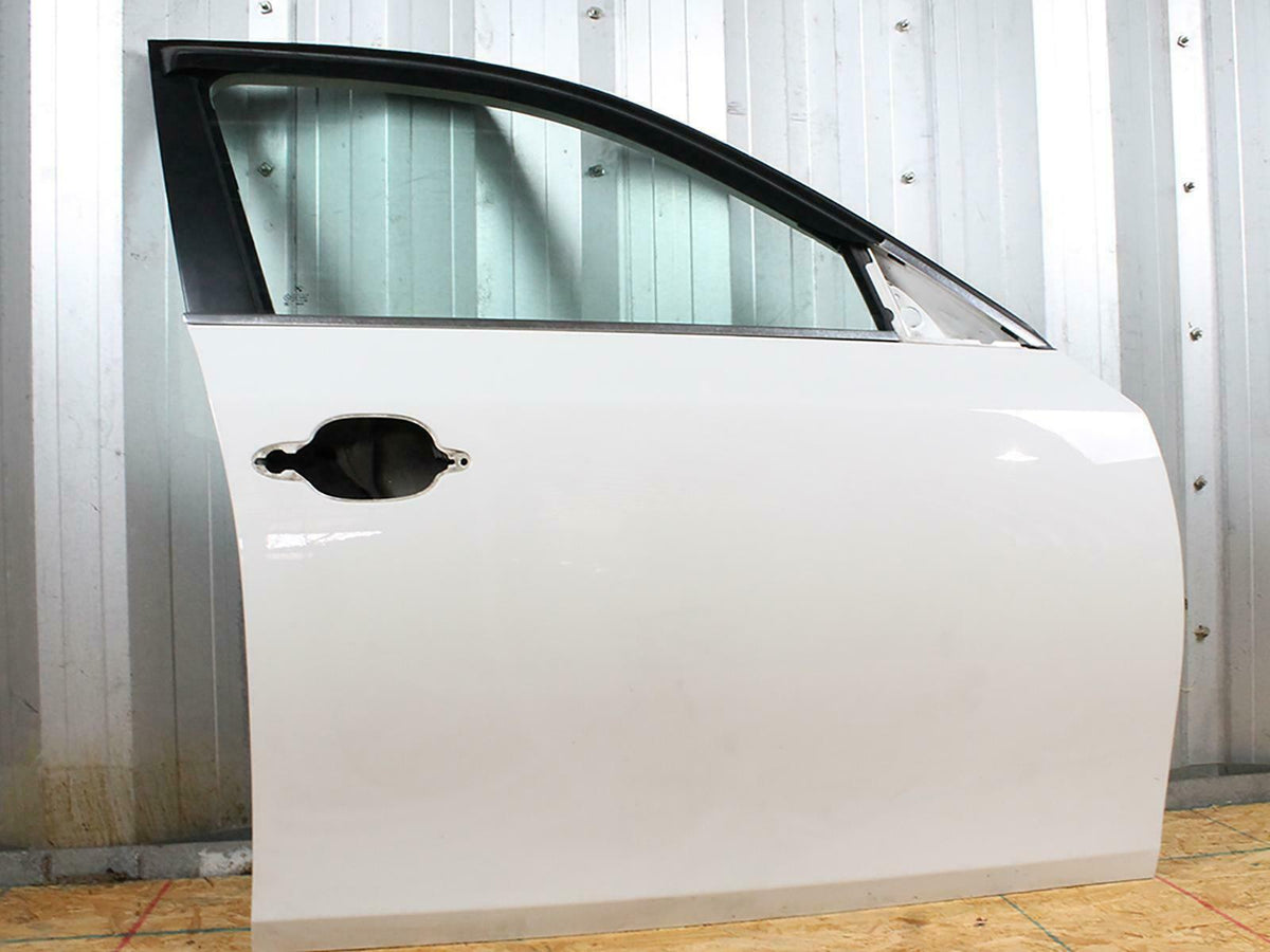 2004 - 2010 Bmw 5 Series E60 Door Shell W Glass Passenger Right Side Rh Front