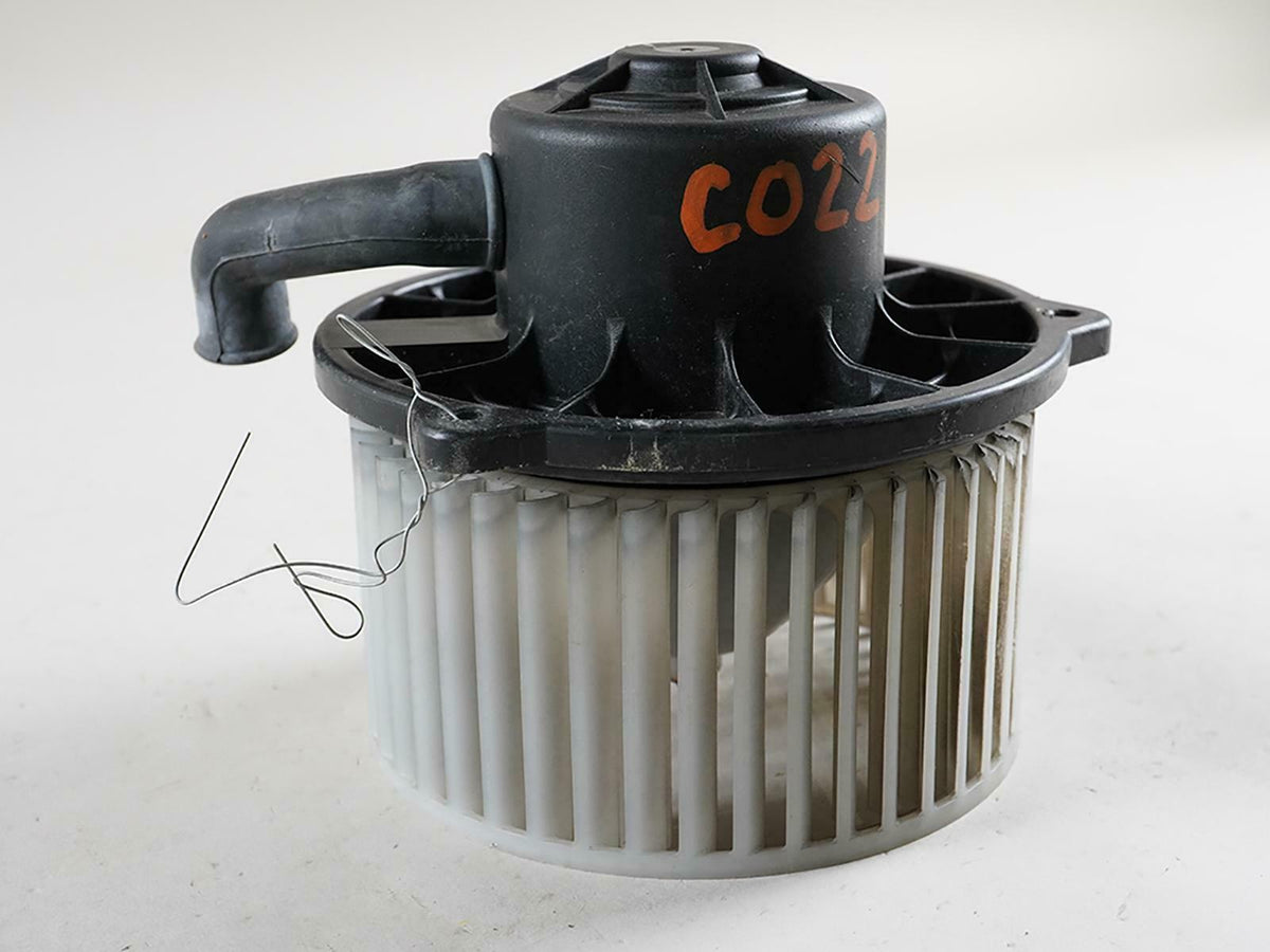 2003 - 2005 Kia Rio Cinco Heater Air Conditioning Motor Blower Fan Cage Unit OEM