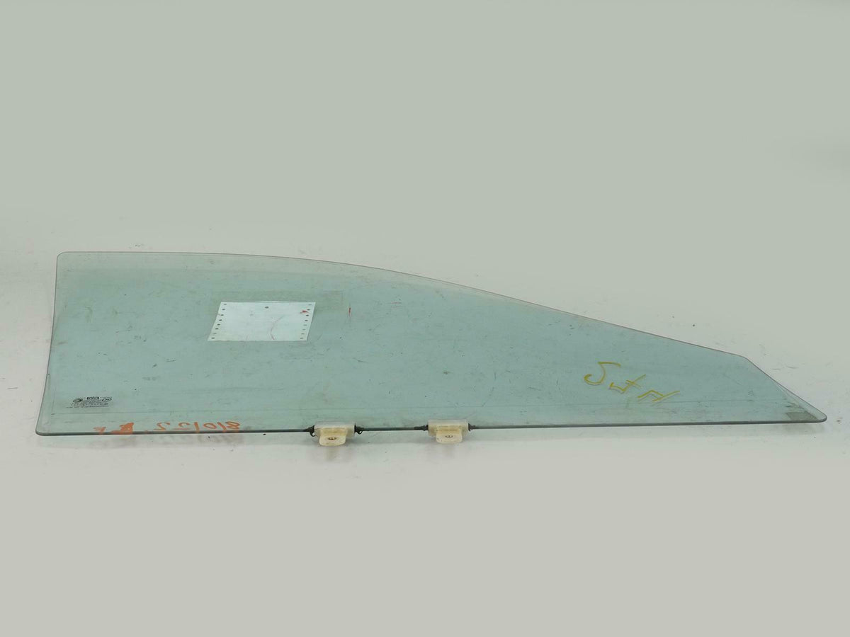 1996 - 2000 Hyundai Elantra Sedan Window Glass Door Front Left 8241029020 OEM