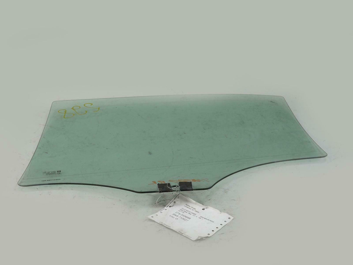 2004 - 2008 Chevrolet Malibu 4dr Door Window Glass Rear Passenger 22627168 OEM