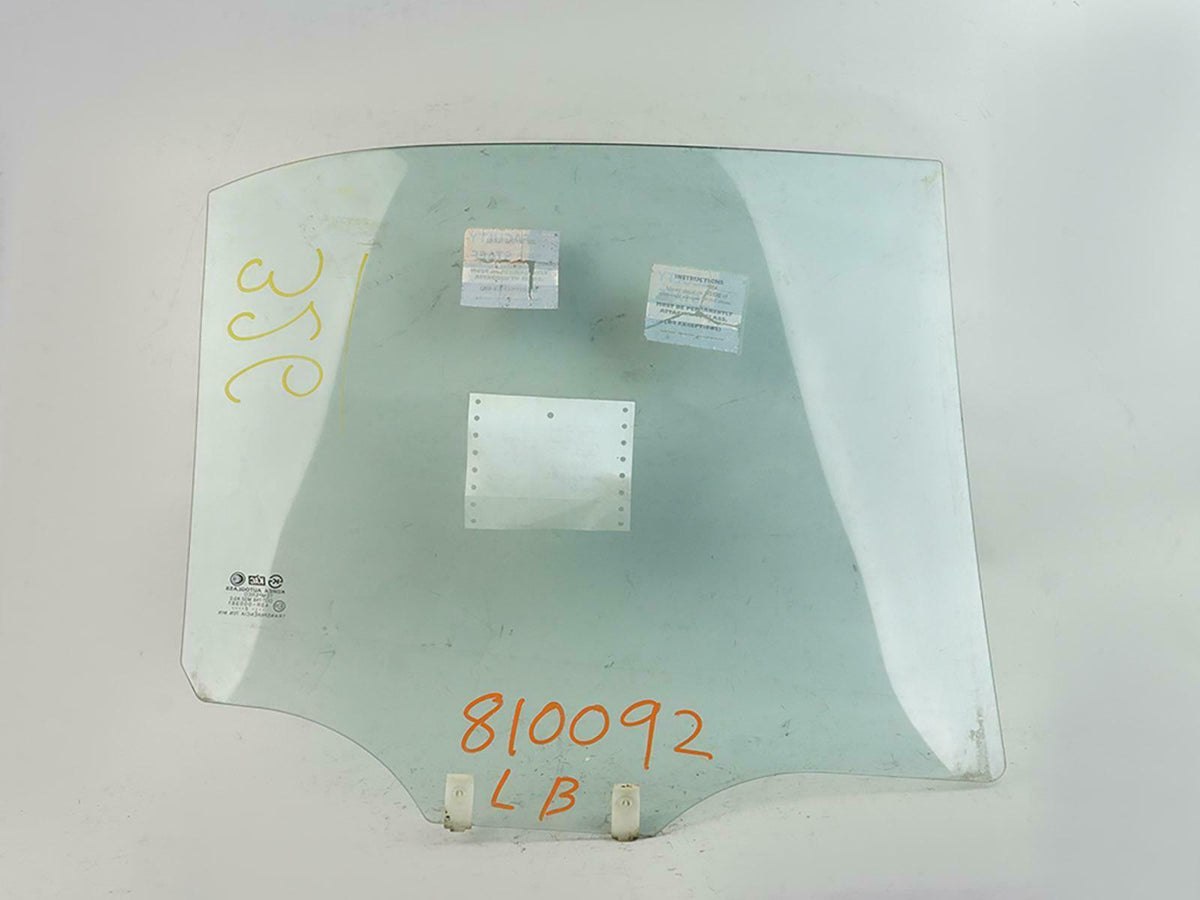 2000 - 2005 Hyundai Accent Door Window Glass Moveable Rear Driver 8341025010 OEM