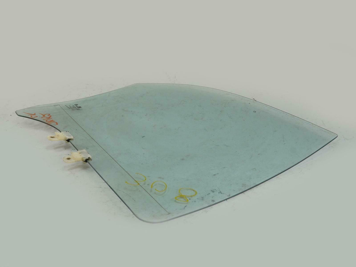 1996 - 2000 Hyundai Elantra Sedan Window Glass Door Rear Driver 8341029020 OEM