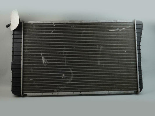 1988 - 1990 Buick Lesabre Engine Cooling Radiator Coolant Front Unit 2104914 OEM