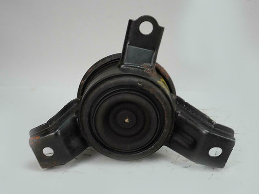 12-13 Kia Soul 1.6 Liter Engine Mount Bracket Right RH 21810-2K500 OEM