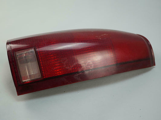 1988 - 1989 Chevrolet Pickup 1500 2500 3500 Series Taillight Brake Lamp Rear Lh