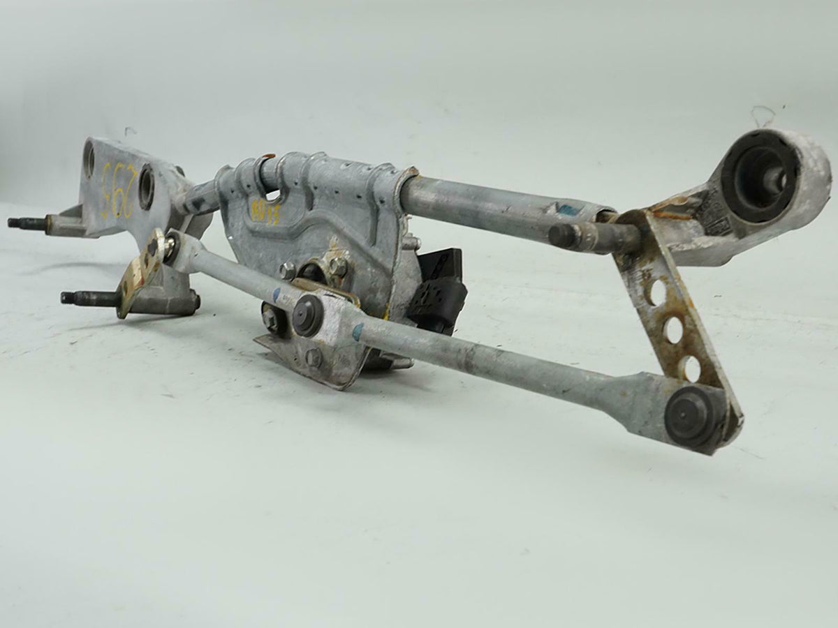 07-12 Mercedes Benz GL X164 Windshield Wiper Linkage Motor Front 1648201742 OEM