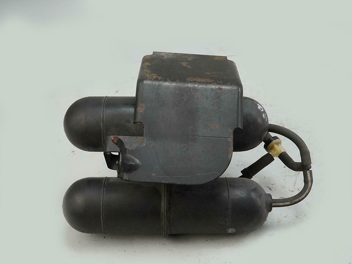 1997 - 2003 Jaguar Xk8 Conv Vacuum Solenoid Valve Cruise Speed Control Unit