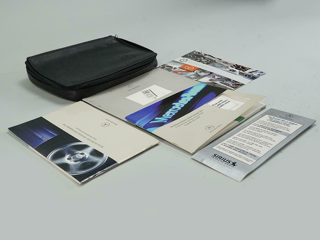  2008 - 2011 Mercedes Benz C Class W204 Manual Owners Operators Book W Case OEM, price