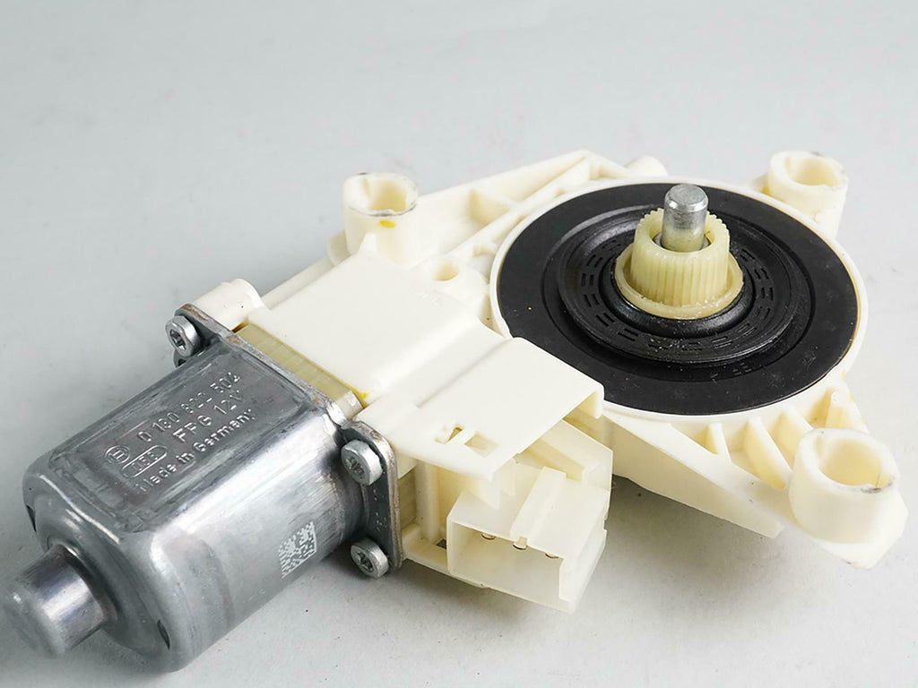  2008 - 2014 Mercedes Benz C Class W204 Power Window Door Motor Rear Right Rh, in stock