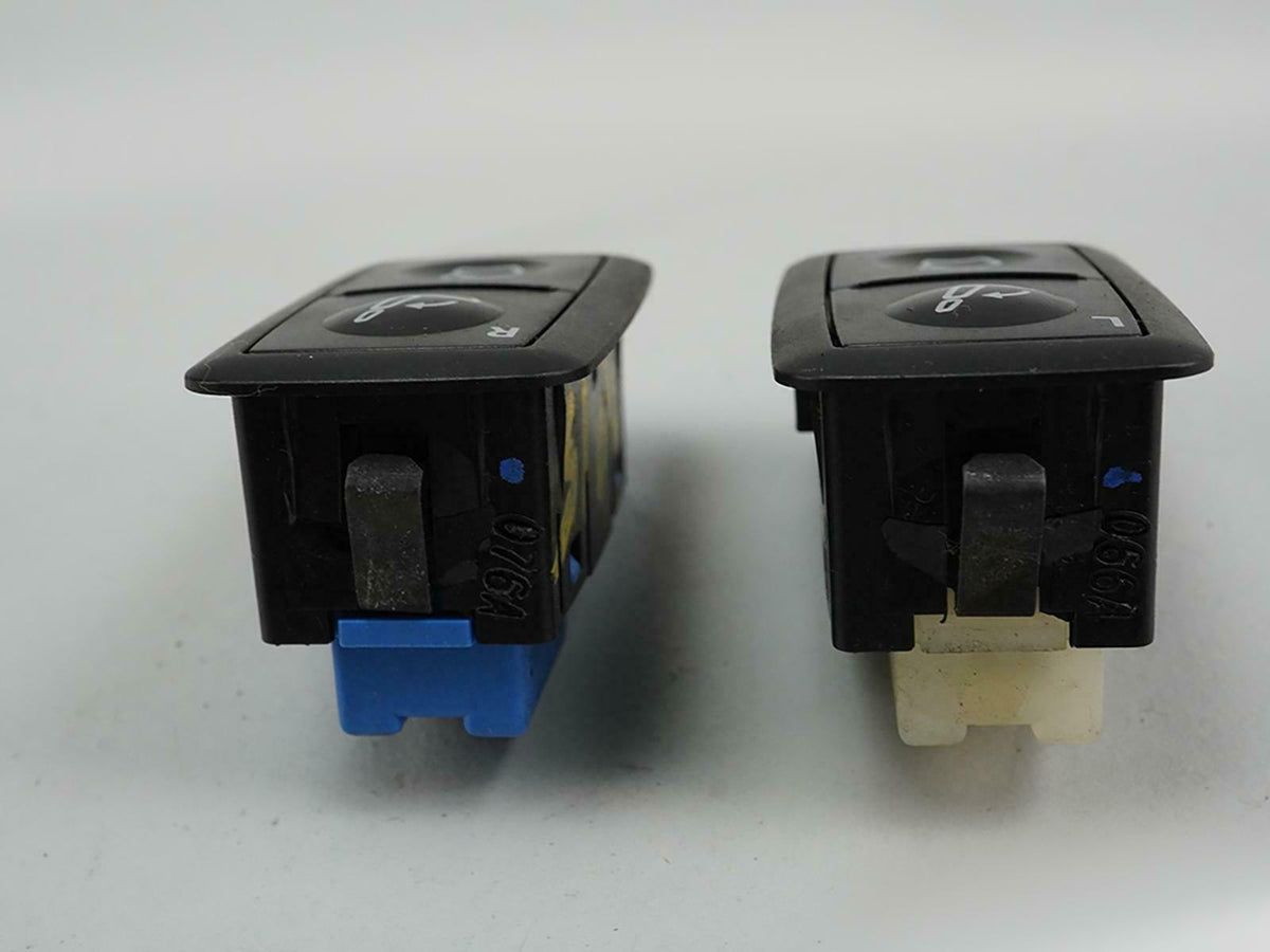 2007 - 2012 Mercedes Benz Gl Class X164 3Rd Third Row Seat Switch BuTTon Lh Rh