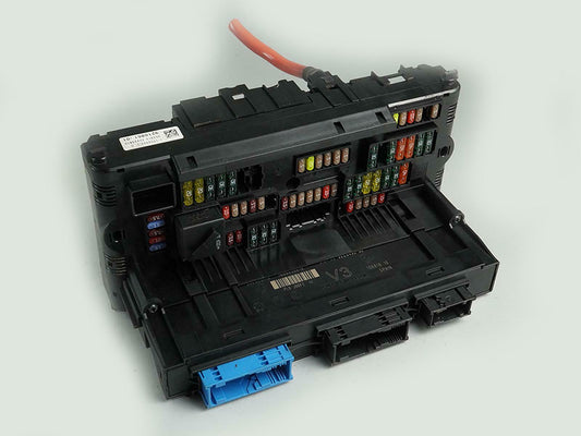 2011 - 2013 Bmw 5 Series F10 Power Distribution Fuse Relay Box Unit 9210861 OEM