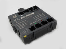 Load image into Gallery viewer, 2008 - 2011 Mercedes Benz C Class W204 Door Computer Control Module Left Front, buy