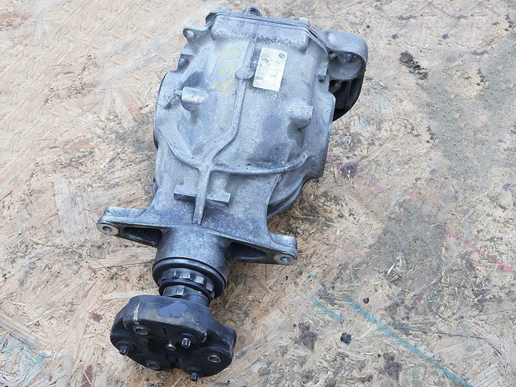  2011 BMW 5 SERIES F10 CARRIER DIFFERENTIAL 2.81 RATIO RWD AT REAR 7577099 OEM, used