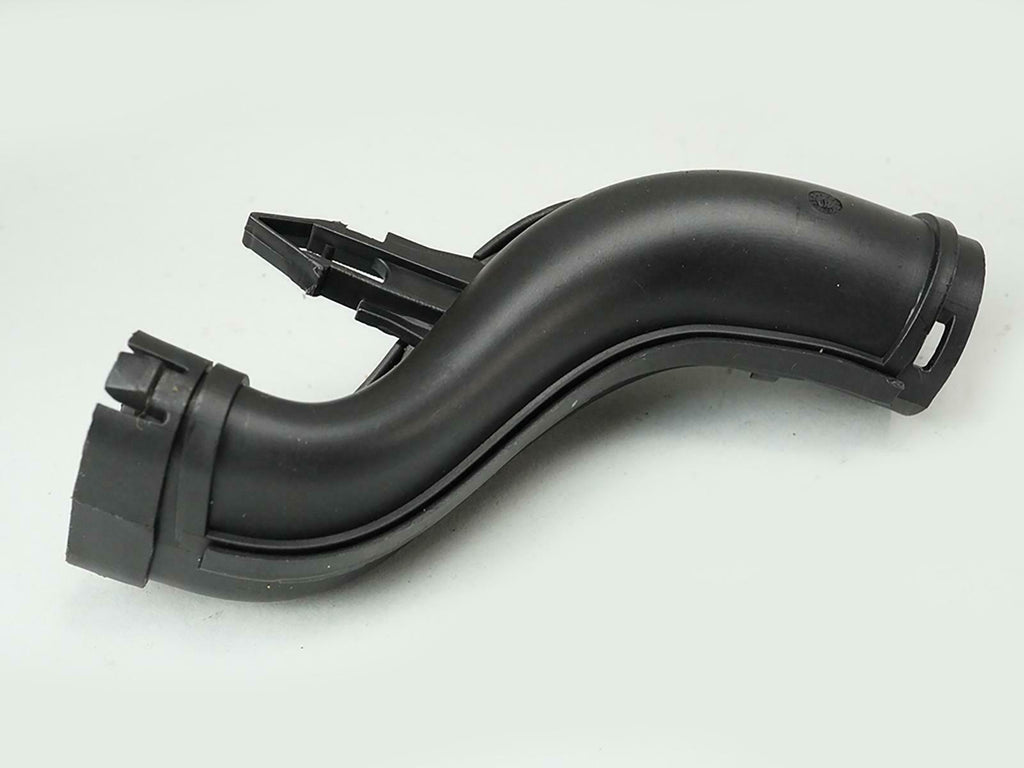  2008 - 2011 Mercedes Benz C Class W204 Engine Air Intake Tube Duct Pipe Hose OEM, in stock