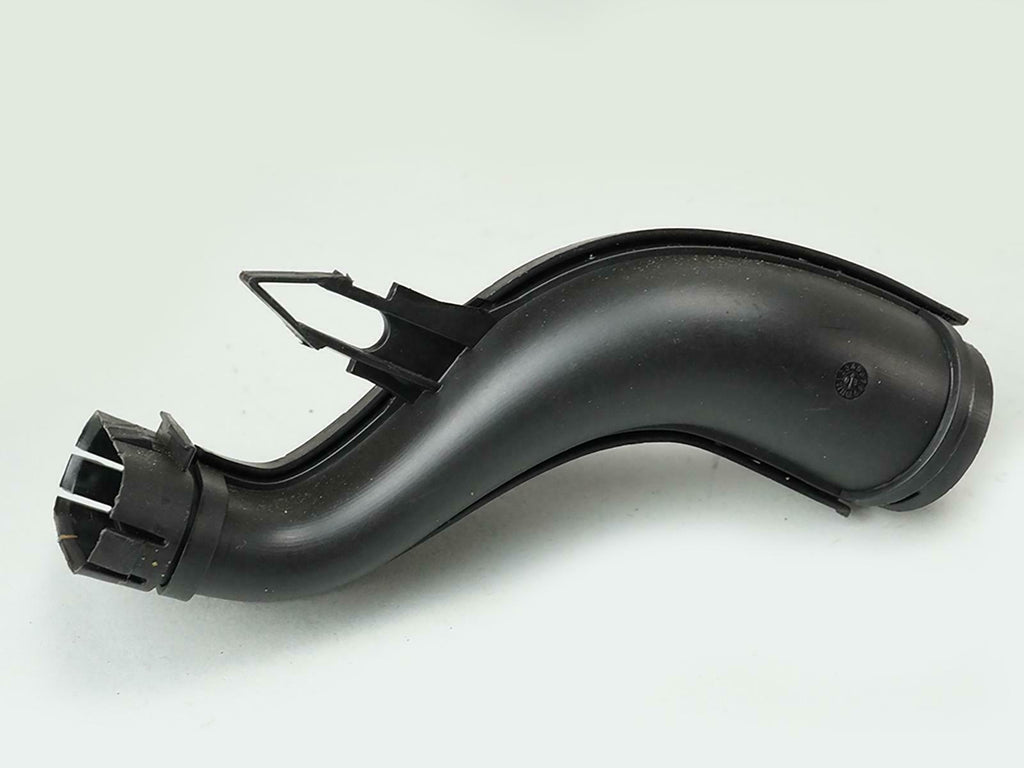  2008 - 2011 Mercedes Benz C Class W204 Engine Air Intake Tube Duct Pipe Hose OEM, used