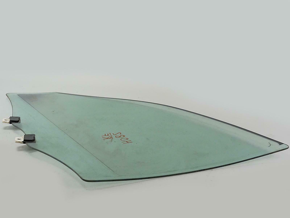 2000 - 2005 Chevrolet Impala Door Glass Window Front Passenger DD09620GTN OEM