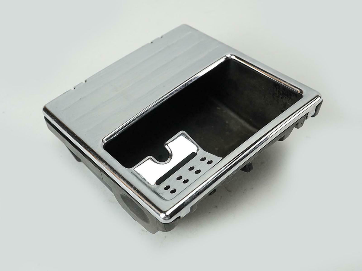 10-13 Mercedes Benz E Class W212 Ashtray Lighter Cigarette 2128100430 OEM