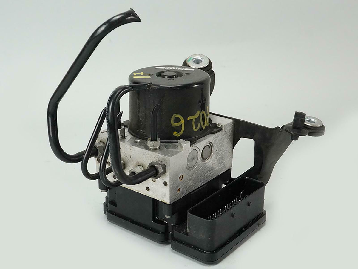 2012 Land Rover Lr2 Abs Anti Lock Brake Pump Actuator Module Ch522C405Ac OEM