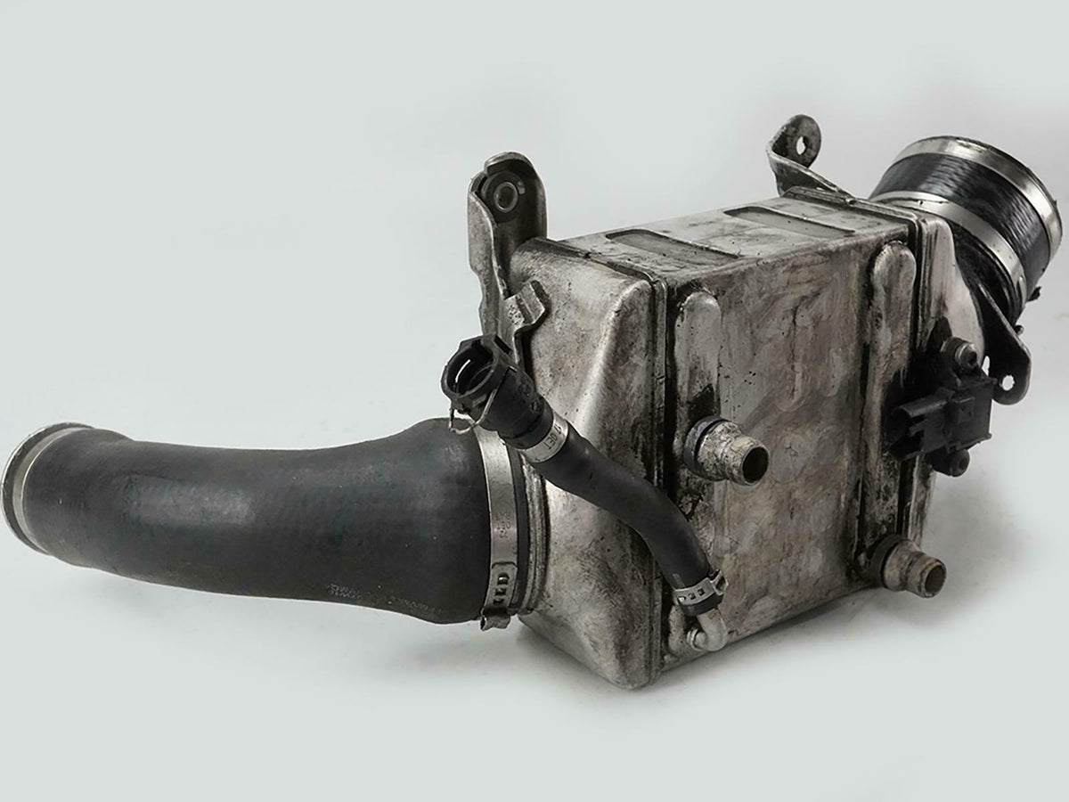 11-16 Bmw 5 Series F10 4.4L Twin Turbo Intercooler Engine 17517575404 OEM