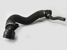 Load image into Gallery viewer, 2007 - 2010 BMW X5 E70 4.8L COOLANT HOSE RADIATOR PIPE LINE 7575427 OEM, used