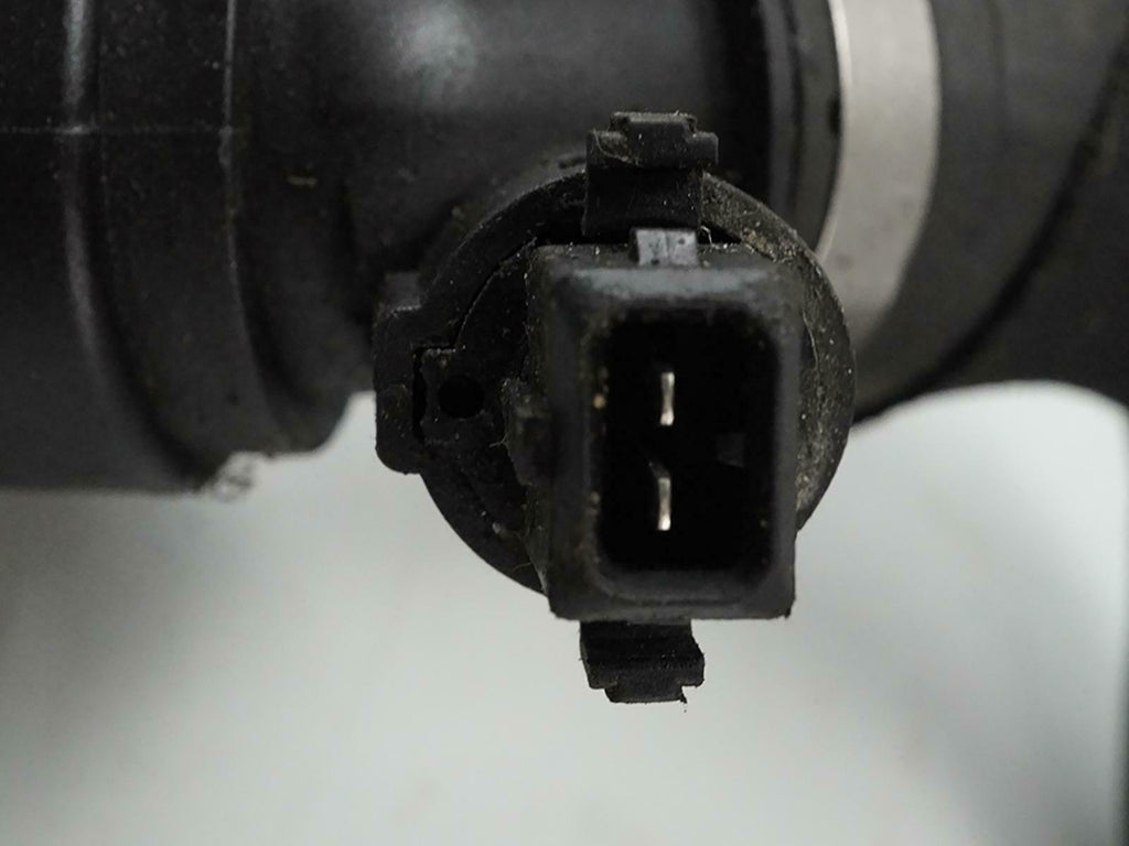  2007 - 2010 BMW X5 E70 4.8L COOLANT HOSE RADIATOR PIPE LINE 7575427 OEM, in stock