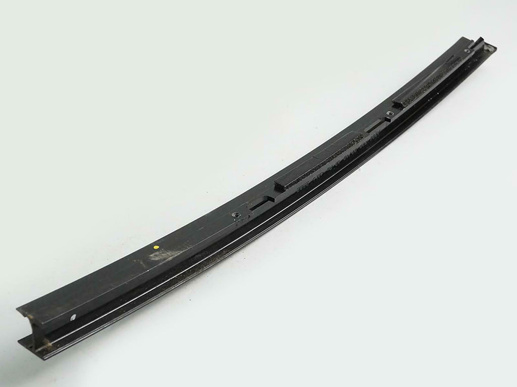 2008 - 2011 Mercedes Benz C Class W204 C300 Door Glass Trim Rear Right Door OEM, used