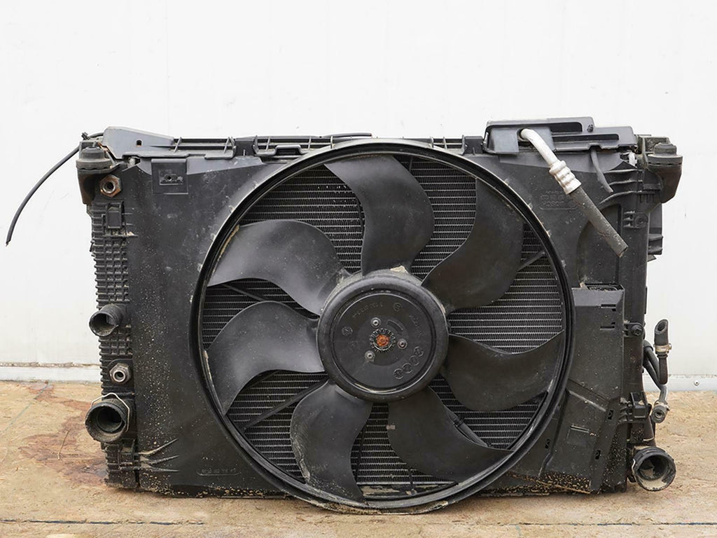  2008 - 2011 Mercedes C W204 Radiator Cooling Ac Condenser Electric Fan Motor OEM, in stock