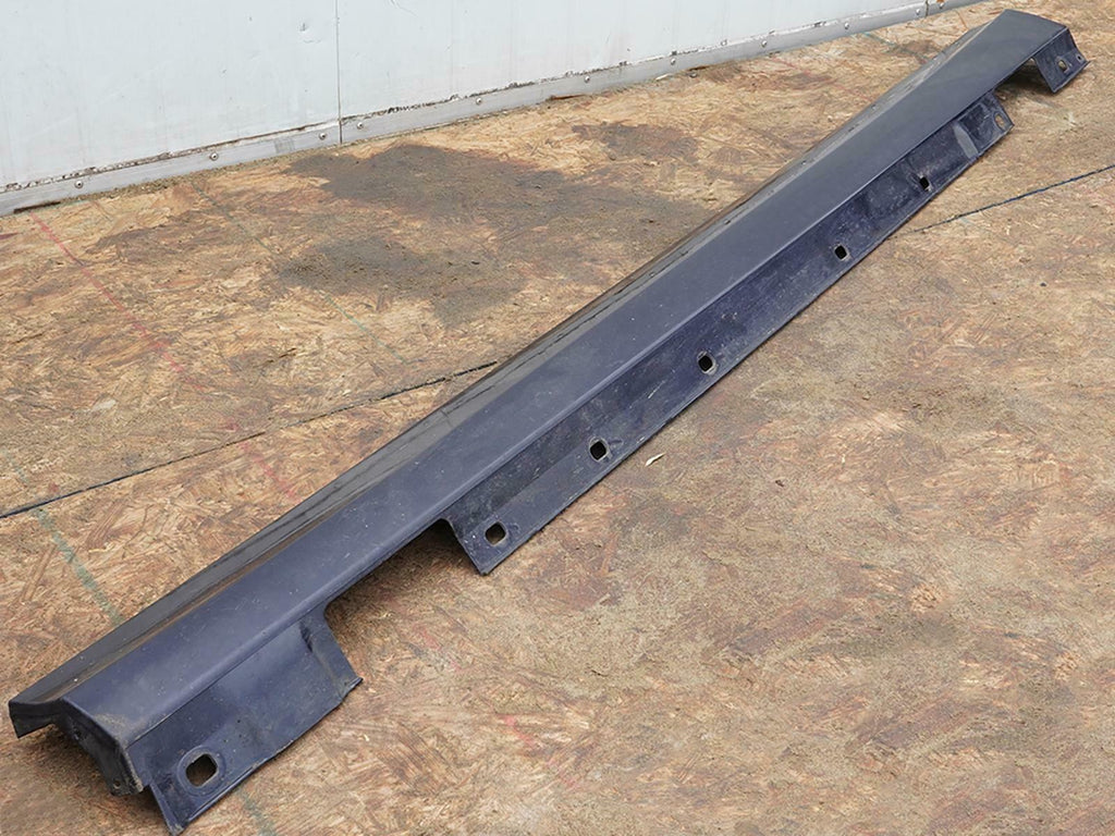  2008 - 2014 Mercedes C Class W204 Rocker Skirt Panel Cover Left A2046900340 OEM, price