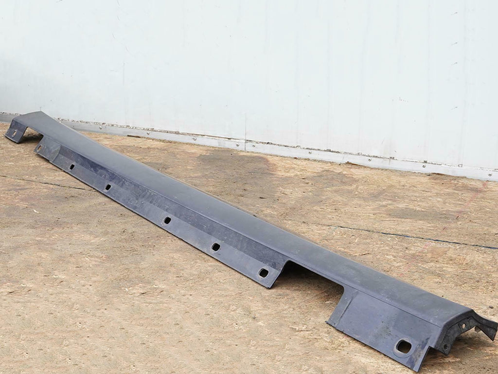  2008 - 2014 Mercedes C Class W204 Rocker Skirt Panel Cover Right A2046900440 OEM, buy