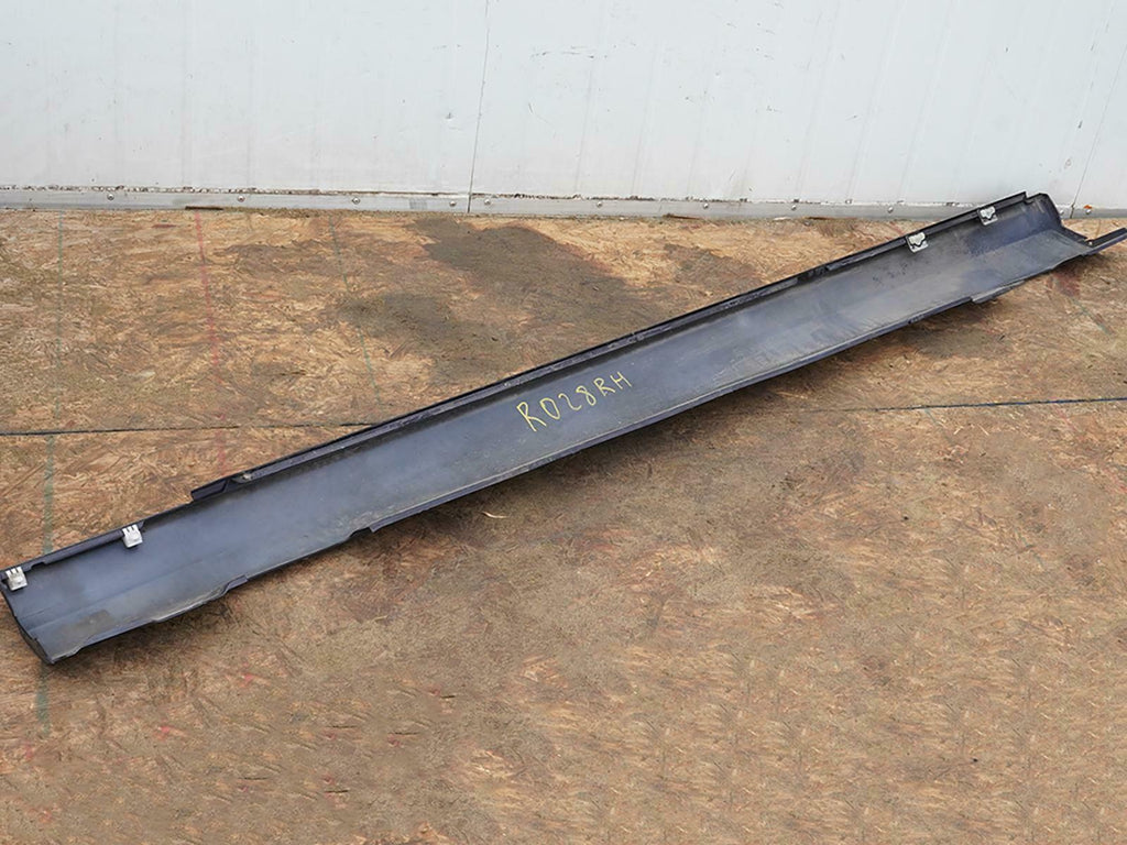  2008 - 2014 Mercedes C Class W204 Rocker Skirt Panel Cover Right A2046900440 OEM, price