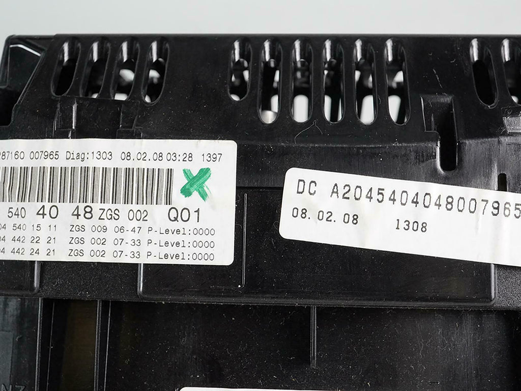  2008 - 2009 Mercedes C Class W204 6Cyl Speedometer Gauge Instrument Cluster OEM, buy