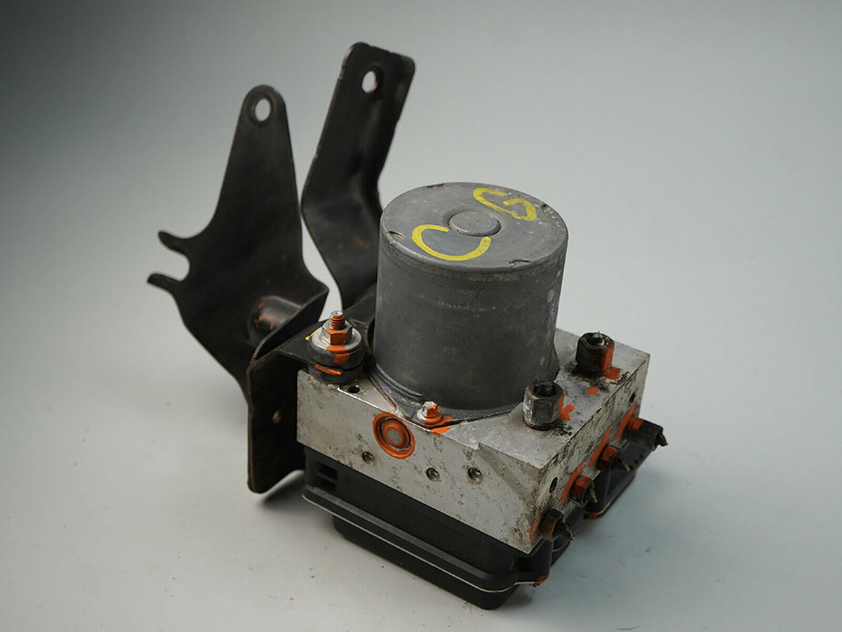 2011 - 2014 Nissan Maxima Abs  Pump Actuator Anti Lock Brake System Assembly