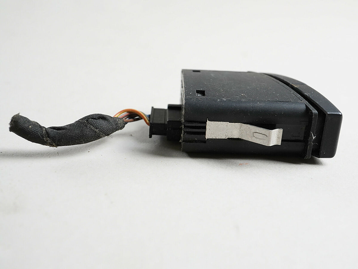 2004 - 2010 Bmw 6 Series E63 E64 Hazard Emergency Switch Control BuTTon OEM