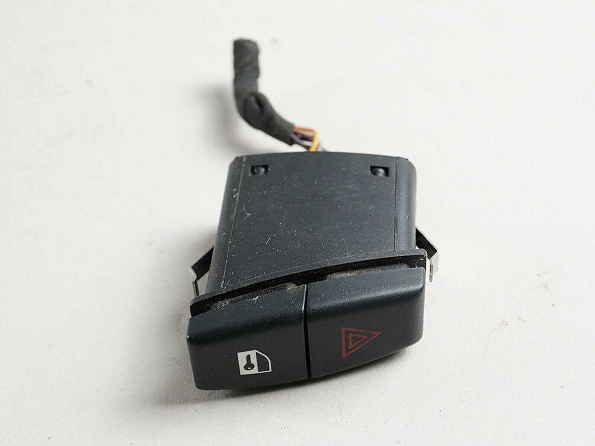 2004 - 2010 Bmw 6 Series E63 E64 Hazard Emergency Switch Control BuTTon OEM