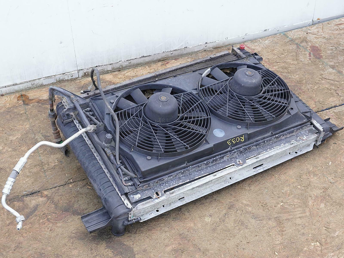 1999 - 2002 Mercedes Benz Sl Class R129 Sl500 Radiator Cooling Fan Motor OEM